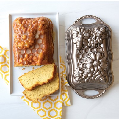 Gold Honeycomb Non-stick Aluminum Loaf Pan