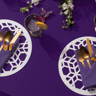 Purple 132-Inch Round Polyester Tablecloth for Buffet Tables
