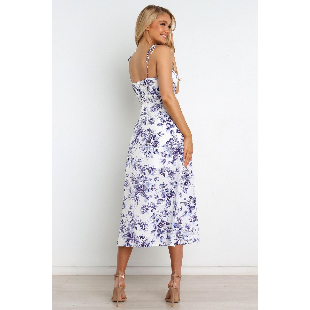 Женские платья Petal and Pup Women's Azelia Dress - Blue Floral 12 — фото 5
