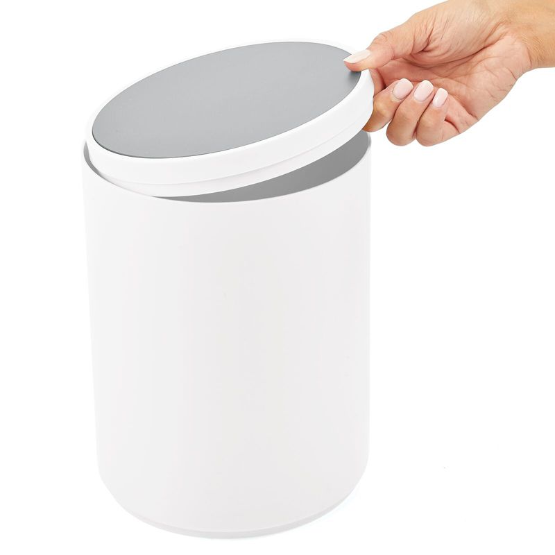 mDesign Plastic Small Round 1.7 Gallon Trash Can with Swing Lid, 4 of 7