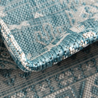 Aqua Medallion 9' x 12' Reversible Outdoor Rug