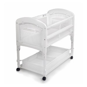 Arm's Reach Cambria™ CO-SLEEPER® Bassinet - 1 of 4