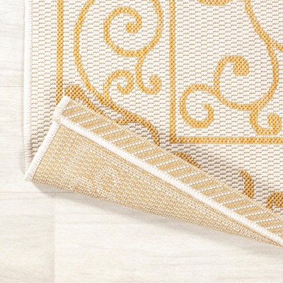 Charleston Vintage Cream/Yellow Square Synthetic Area Rug 5'