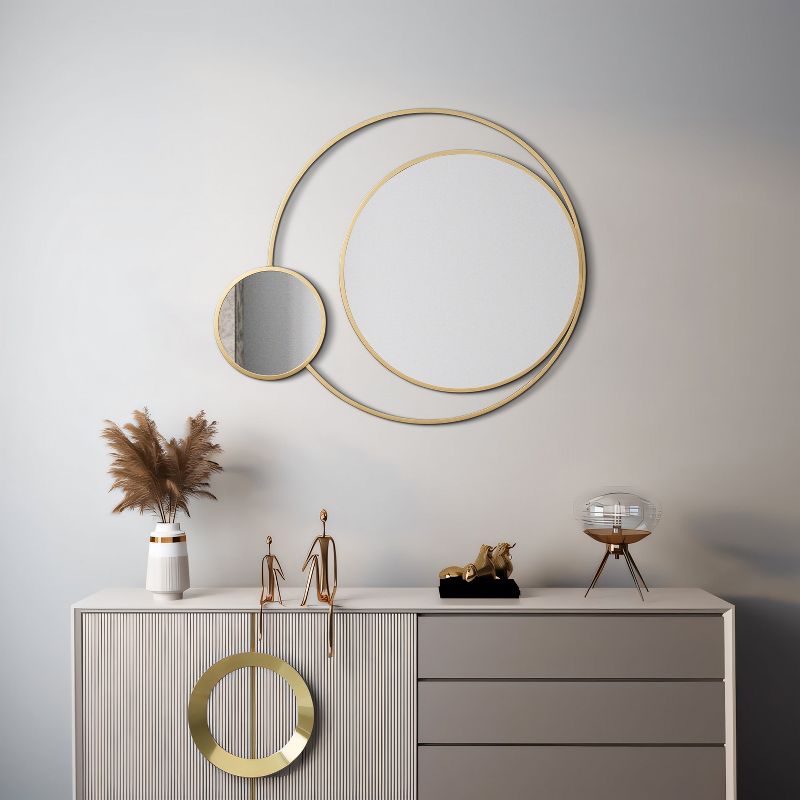 LuxenHome Orbit Modern Gold Metal Frame Round Wall Mirror, 3 of 10