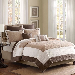 Sapphtopaz 7 Piece Bedding Quilt Set Solid Color Border Medallion Pattern Quilting Reversible Quilt Set with Throw Pillow - 1 of 4