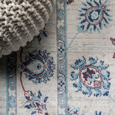 Elegant Vintage Persian-Inspired Ivory/Blue/Red Area Rug - 4' x 6'