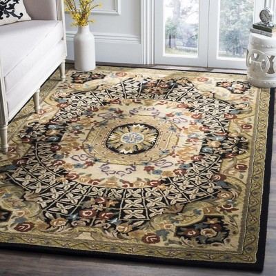 Hand-Tufted Black and Gold Wool Persian Style Rug, 5'x8'