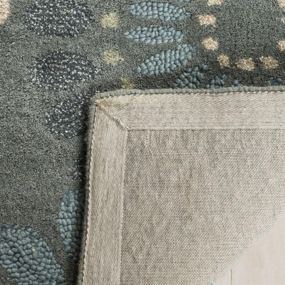 Blossom Bliss Hand-Tufted Blue Floral Wool Rug - 2' x 3'