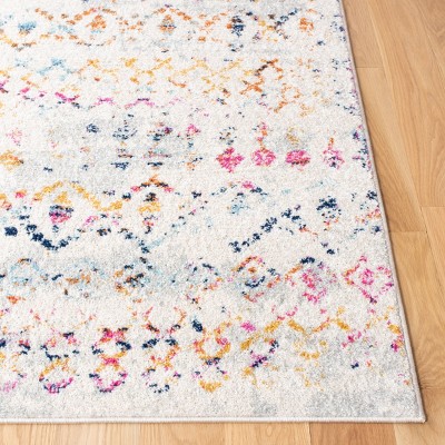 Ivory Gold Moroccan Boho 5'3" x 7'6" Synthetic Area Rug