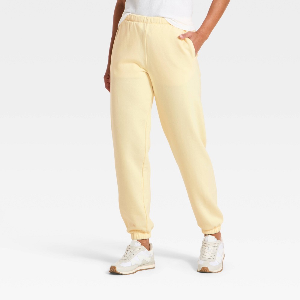 Women's Mid-Rise Fleece Jogger Pants - Universal Thread™ Yellow L
