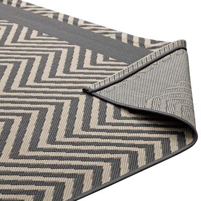 Gray and Beige 5' x 8' Synthetic Geometric Area Rug