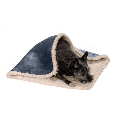FurHaven Snuggly & Warm Soft-Edge Warming Waterproof Blanket