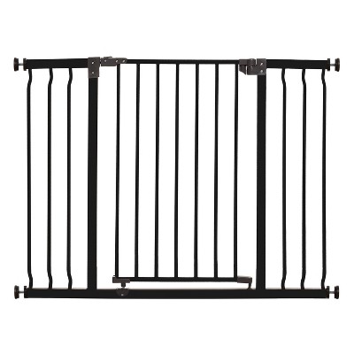 Dreambaby L920BB Liberty 39 to 42.5 Inch Extra Wide Auto-Close Baby & Pet Wall to Wall Safety Gate w/ One Handed Operation & Stay Open Feature, Black