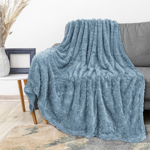 Pavilia Plush Throw Blanket For Couch