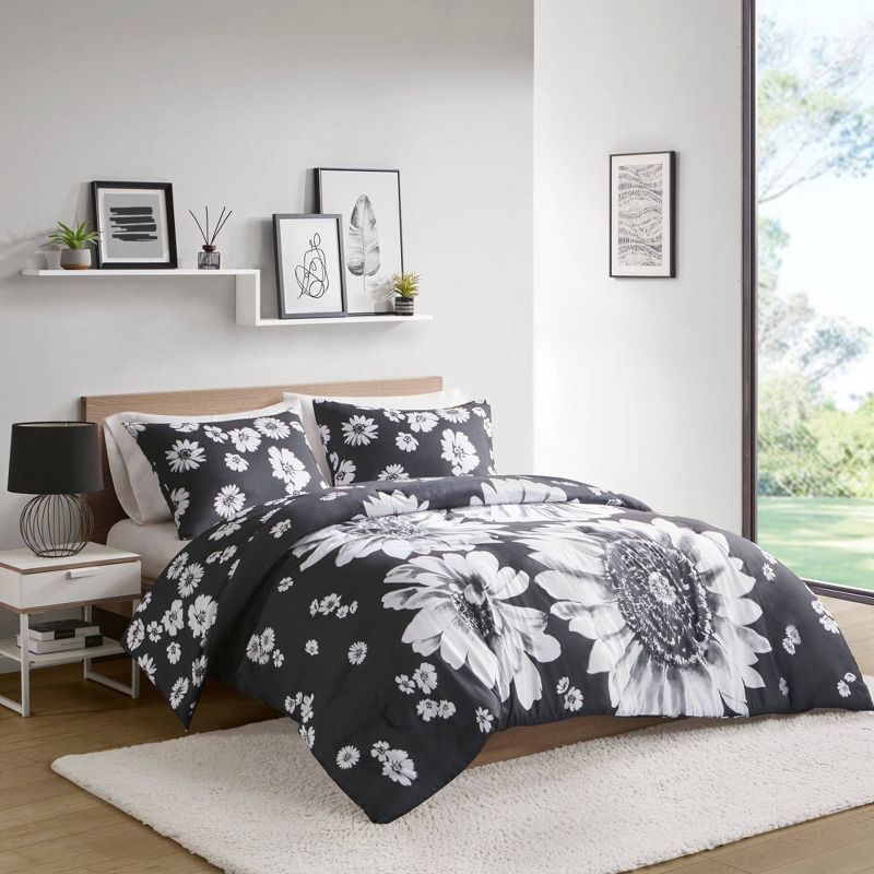 Intelligent Design Teen Elowen Floral Reversible Comforter Set Black/White, 2 of 13
