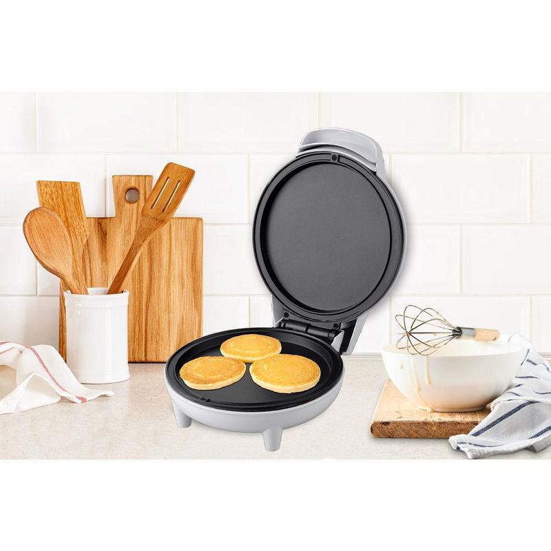 Courant 7-inch Personal Griddle and Pizza Maker, 2 of 5