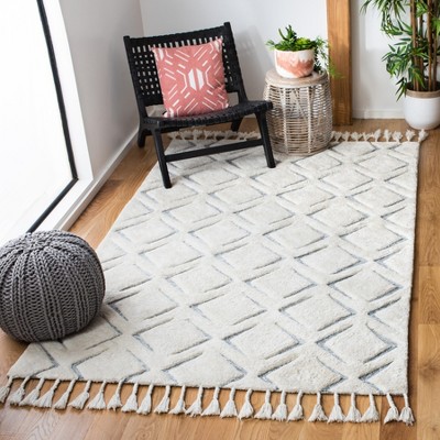 Hand-Tufted Ivory and Gray Cotton Rectangular Area Rug