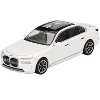 BMW i7 xDrive60 Mineral White Metallic Limited Edition 1/64 Diecast Model Car by Mini GT - 4 of 4
