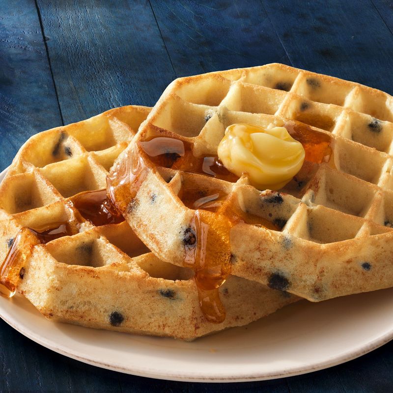 Eggo Thick &#38; Fluffy Frozen Blueberry Cobbler Waffles - 11.6oz/6ct, 4 of 9