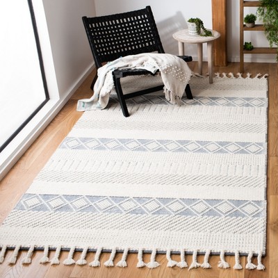 Ivory Elegance Hand-Knotted Wool Rectangular Area Rug
