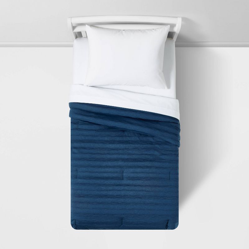 Toddler Jersey Wave Kids' Comforter - Pillowfort™, 2 of 4