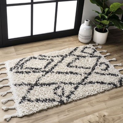 Off-White Braided Synthetic 3' x 5' Reversible Area Rug