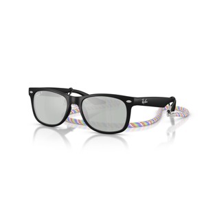 Ray-Ban Junior RB9052S 47mm New Wayfarer Child Square Sunglasses - 1 of 4