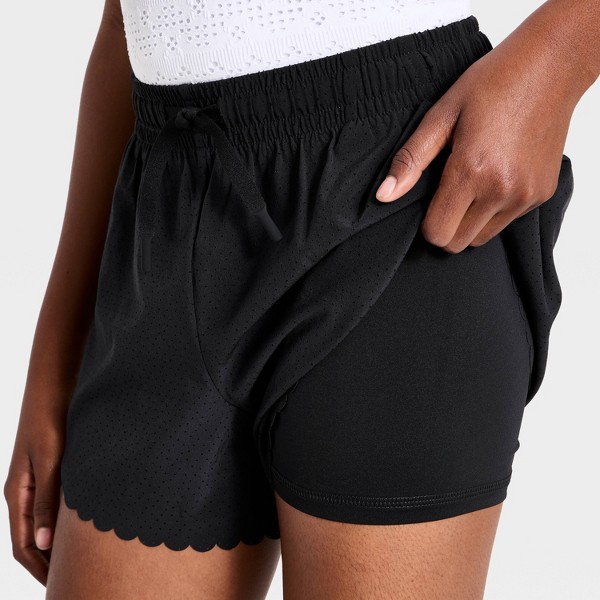 Shorts Deportivos de Cintura Media con Perforaciones y Ojalillos para Niña - All In Motion™ 3