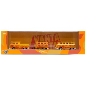 M2 Machines 1960 VW Double Cab Truck & 1960 VW 15-Window Bus Auto Haulers TW40 - 1 of 3
