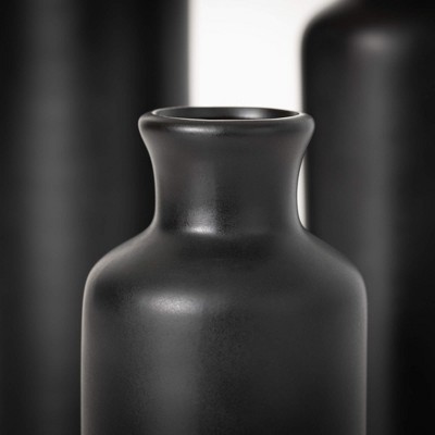 Modern Matte Black Ceramic Vase Trio for Elegant Table Decor