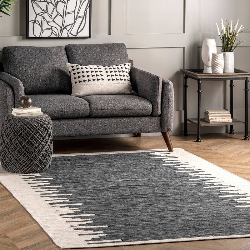 5&#39;x8&#39; Irina Hand Loomed Contemporary Cotton Area Rug Charcoal - nuLOOM, 2 of 9