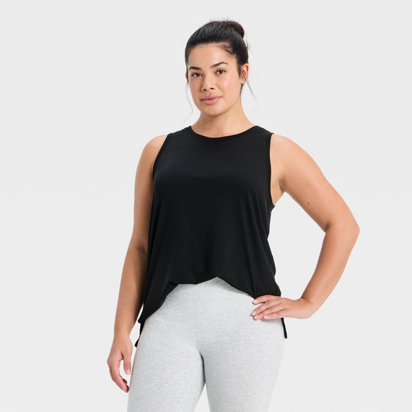 Top de tirantes con espalda cruzada Beyond Ease para mujer - All In Motion™ 4