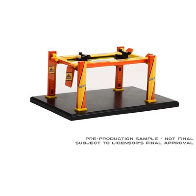 Greenlight Collectibles 1/64 Auto Body Shop, Armor All, Four Post Lift Series 4 16150-A