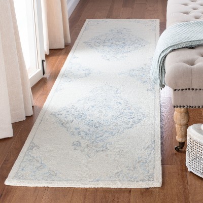 Elegant Ivory Medallion Tufted Wool Runner Rug 2'3" x 9'