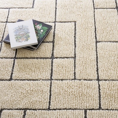 Cowan Ivory and Grey Hand Tufted Wool Geometric Rug 5x8