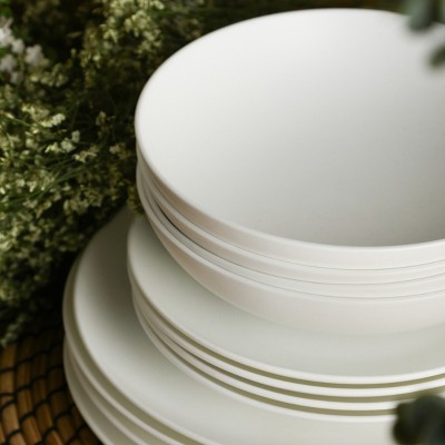 Matte White Porcelain 24-Piece Dinnerware Set for 8