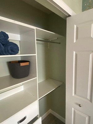 Guest review image 1 of 3, zoom in