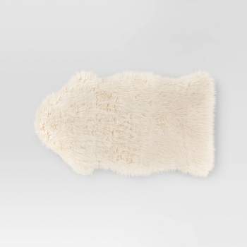 60x70 Faux Fur Throw Blanket White - Yorkshire Home : Target