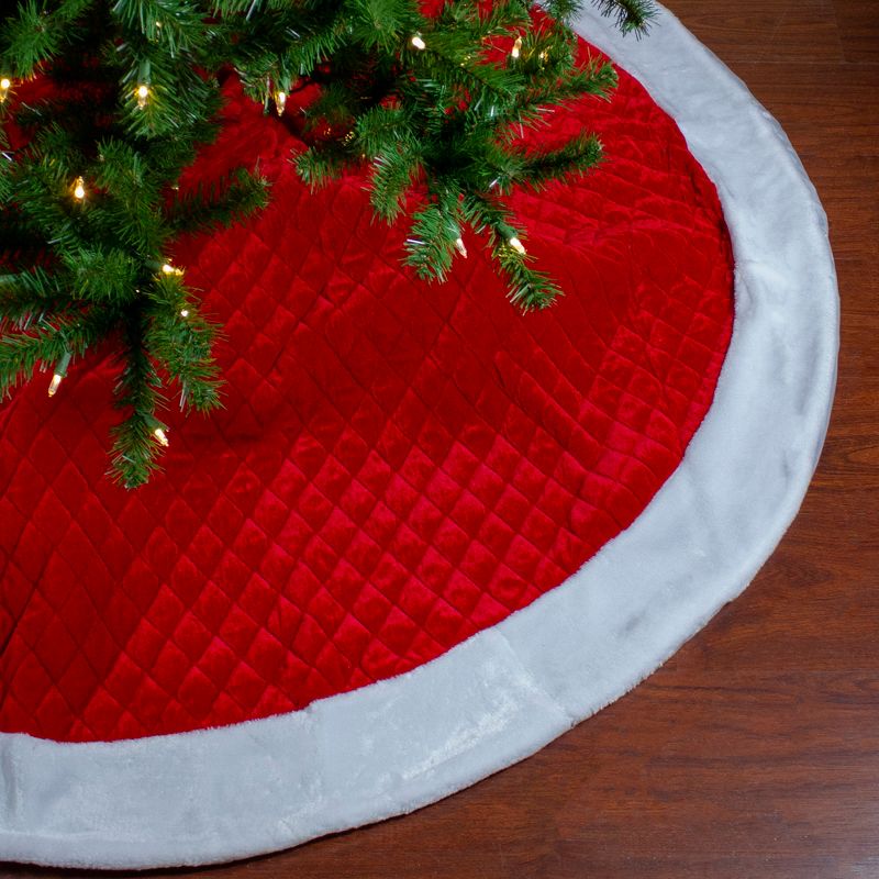 Northlight 72" Red and White Quilted Christmas Tree Skirt with Faux Fur Trim, 2 of 4