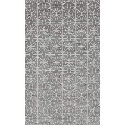 Reversible Geometric Gray Synthetic 5' x 8' Area Rug