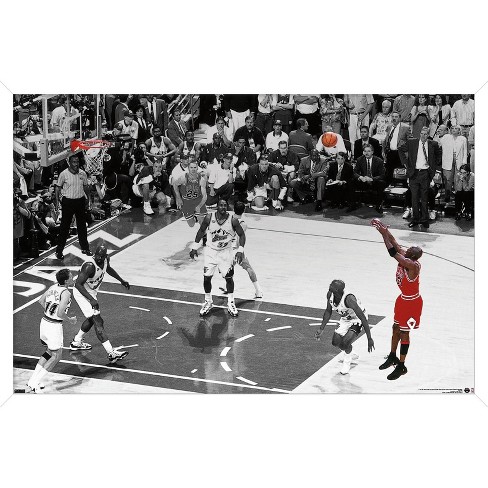 Michael Jordan - Jersey Wall Poster, 14.725 x 22.375 