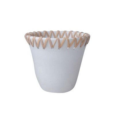 VIP Terracotta 7.75 in. White Zig-Zag Woven Planter
