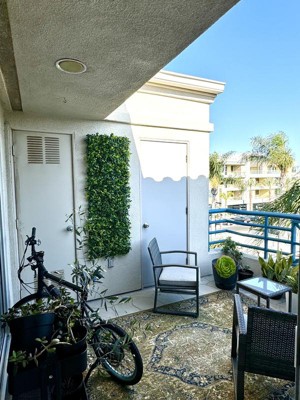 Guest review image 1 of 1, zoom in