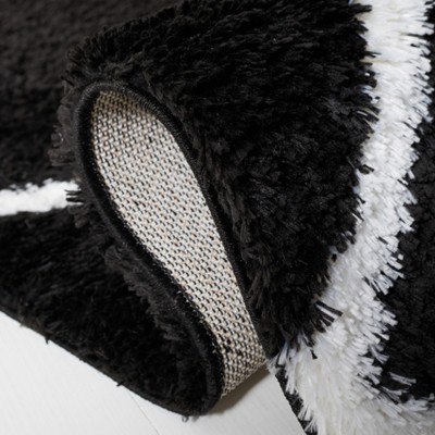 Black and White Geometric Shag Area Rug 6'7" x 8'7"