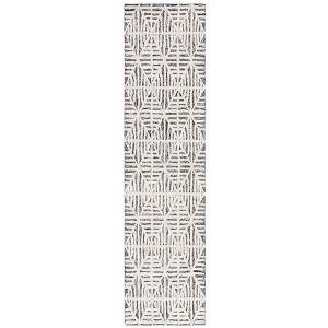 Ebony EBN110 Hand Tufted Area Rug  - Safavieh - 1 of 4