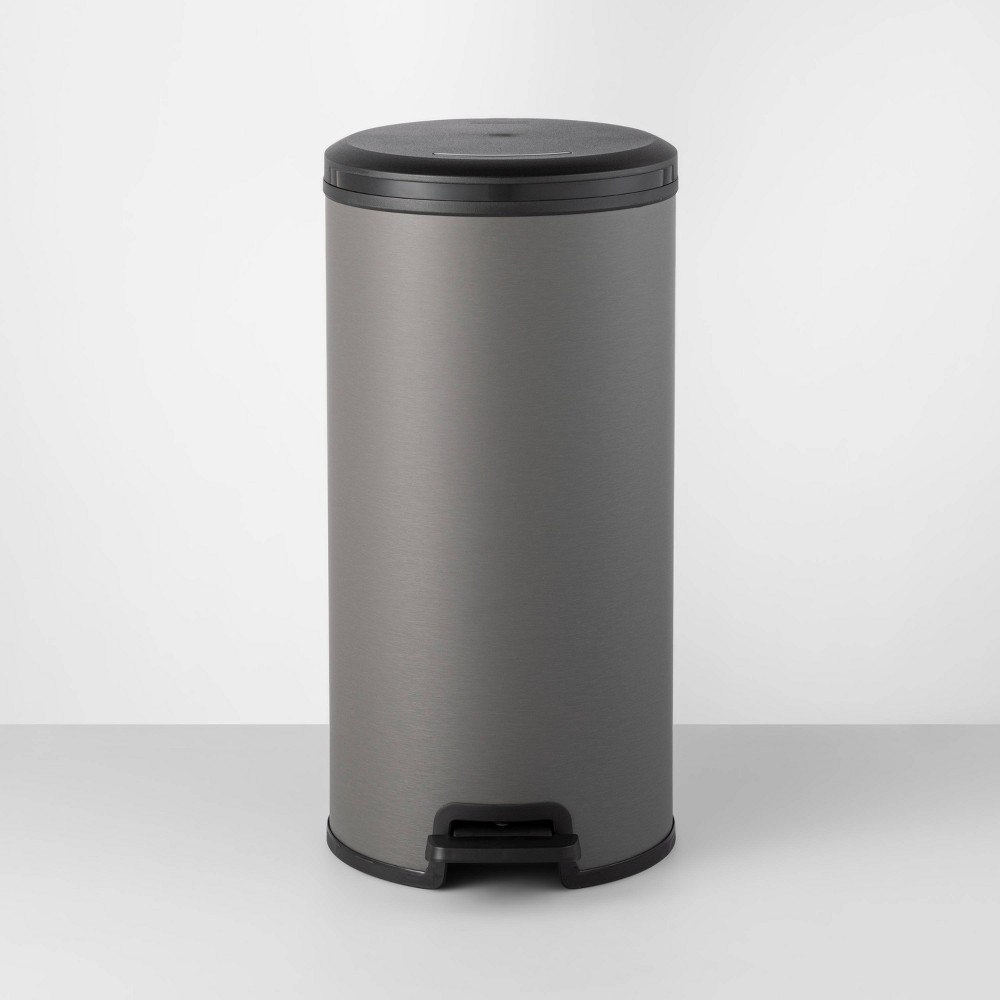 30L Round Step Trash Can  - Made By Design&amp;#8482;