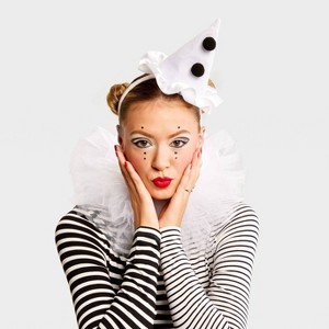 2pc Adult Pierrot Clown Costume Accessory Kit - Hyde and EEK! Boutique™ - 1 of 3