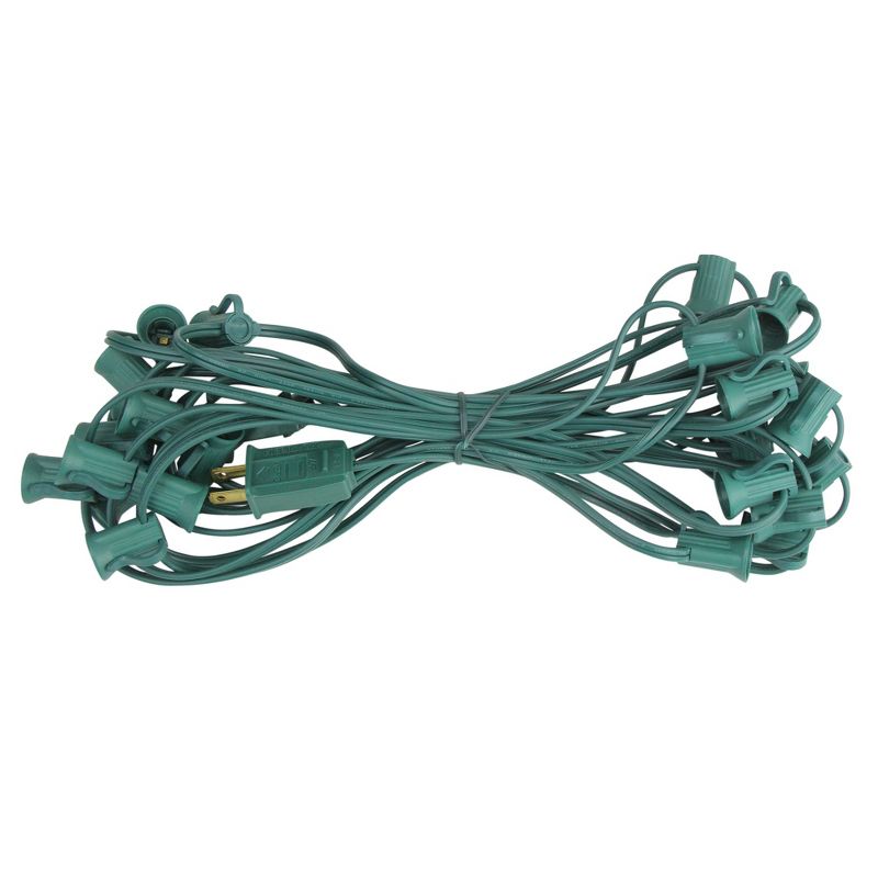 Northlight 25' Green C7 Christmas Light Socket Set with 18 Gauge Green Wire, 2 of 3