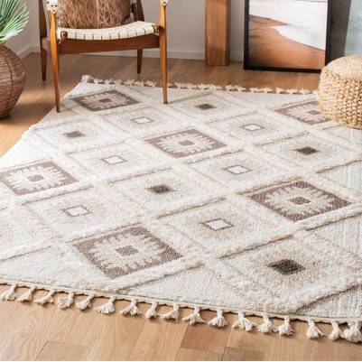 ivory/brown