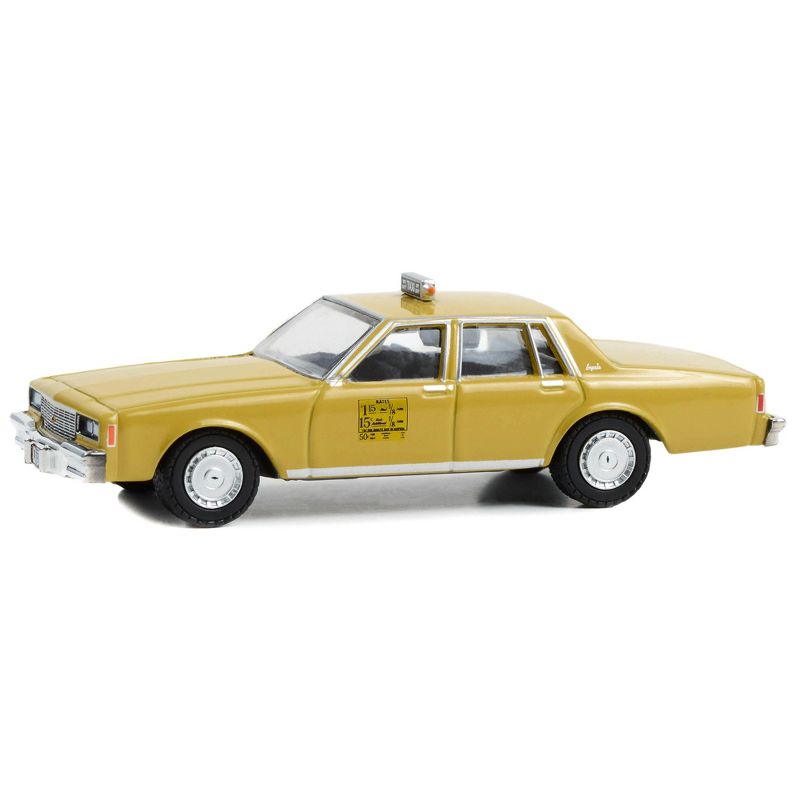 1981 Chevrolet Impala Taxi Yellow "Coming to America" (1988) Movie "Hollywood Series" 1/64 Diecast Model Car by Greenlight, 2 of 4